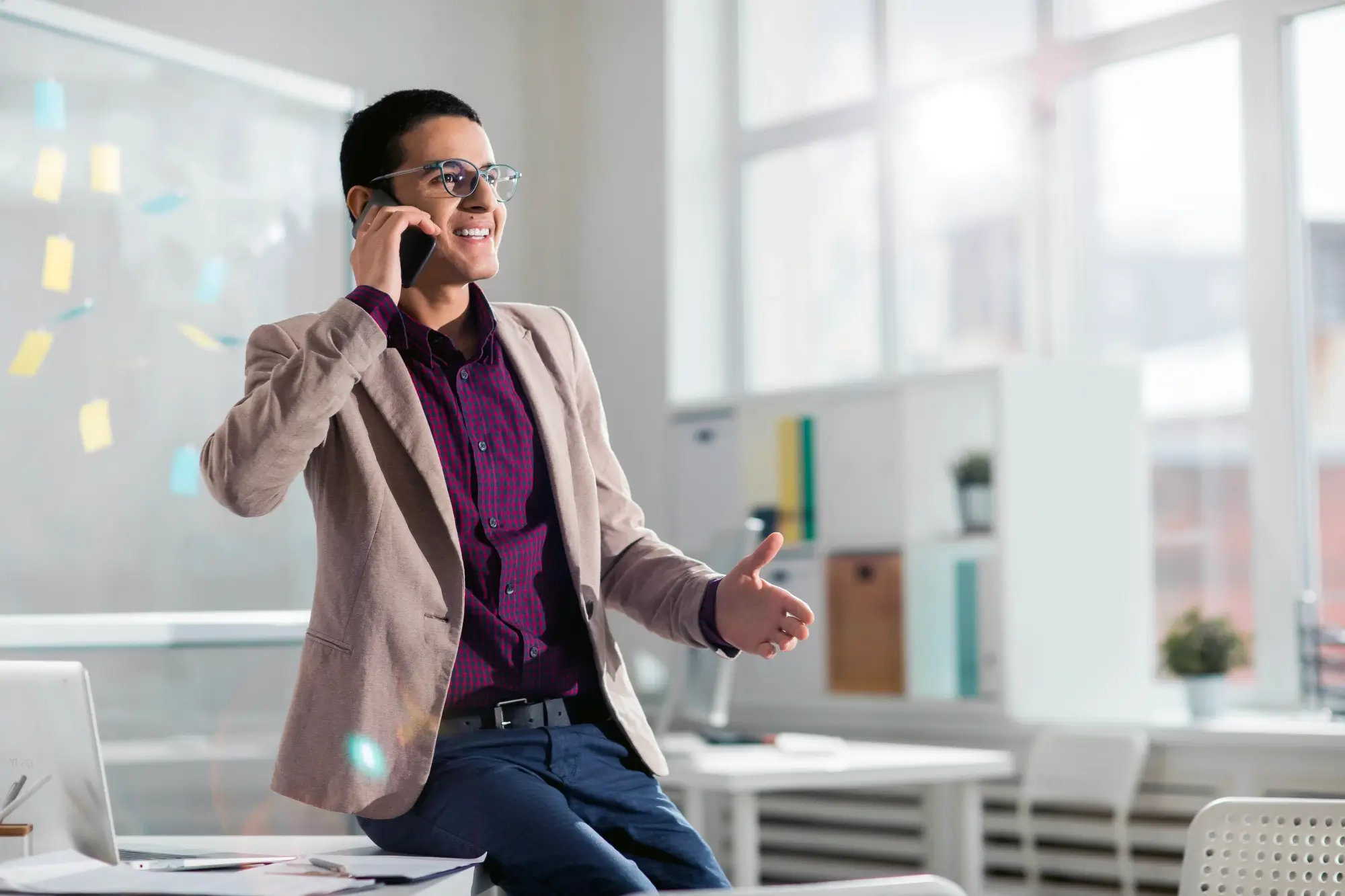 Satisfação dos clientes e resultados tangíveis.